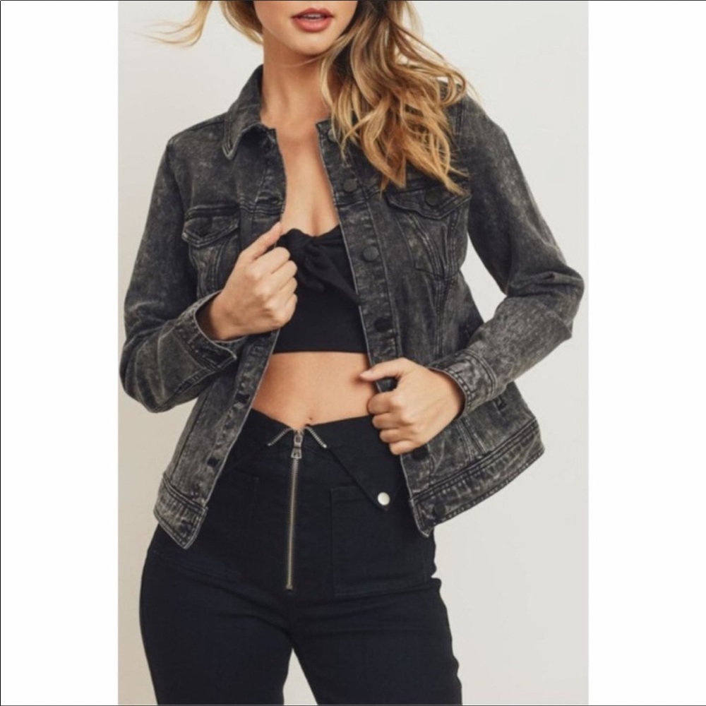 Kendall + Kylie Kontour Acid Wash Denim Jacket